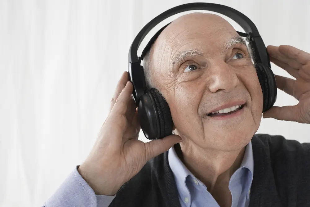 Research finds art and music helps dementia patients communicate